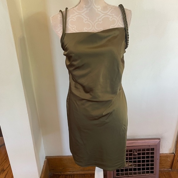 House of Harlow Olive Green braided-strap satin mini dress - NWT - Picture 4 of 8